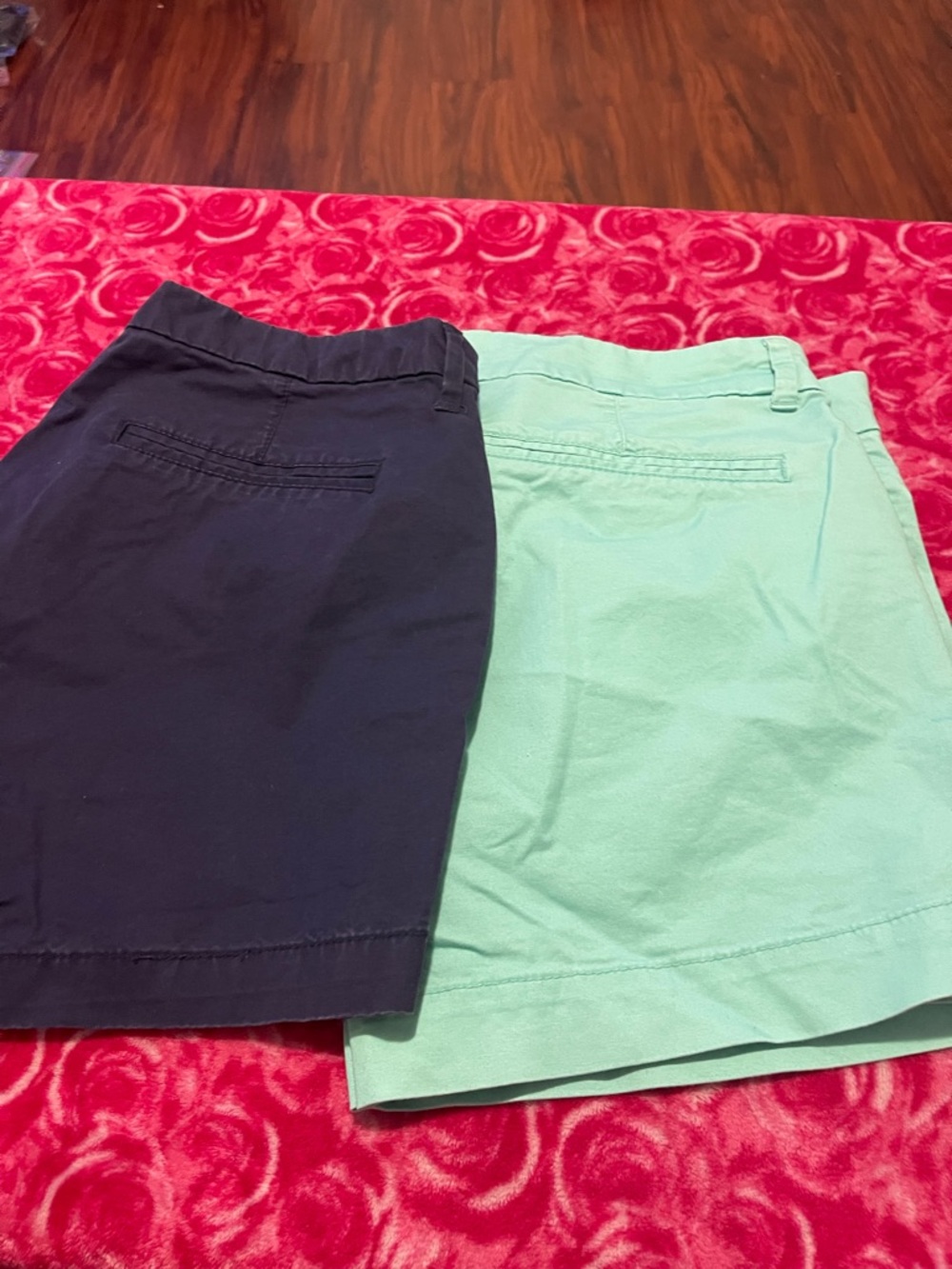 Old Navy Navy and Mint Green Women's Shorts Skorts